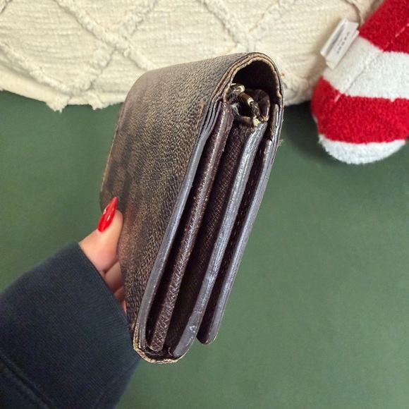 Damier Louis Vuitton wallet - Picture 3 of 6